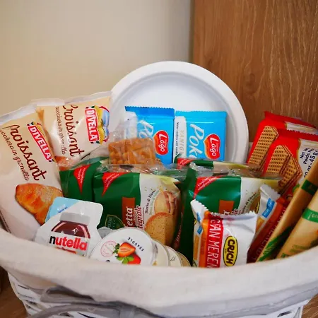 Civico 66 Couette-café