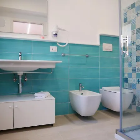 Civico 66 4* Diamante