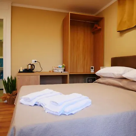 Civico 66 Bed & Breakfast Diamante