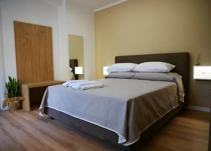 Civico 66 4* Diamante